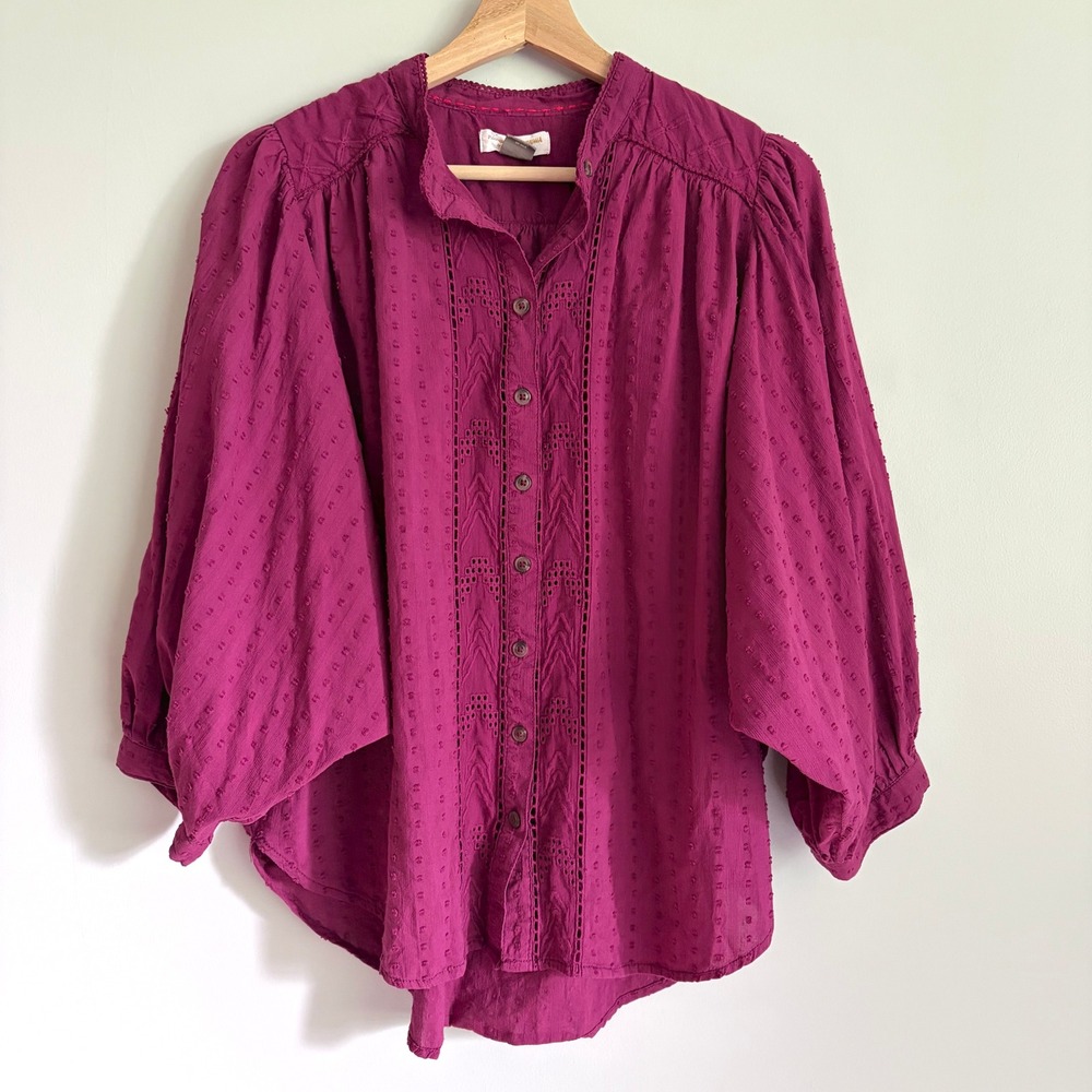 Pilcro Anthropologie Tavi Magenta Cotton Blouse Small Balloon Sleeve Swiss Dot